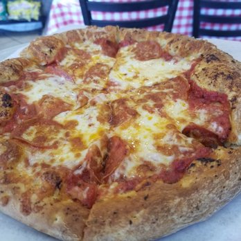 Antonelli's Pizza - Lunch Special $9 plus $1 for a topping. Comes with a fountain soda but beware, only Pepsi...boo - Pizza Near Me - Lorton, Virginia