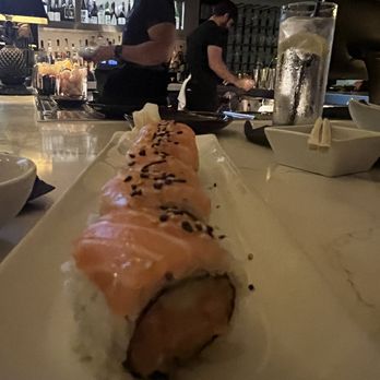 Taisho - Salmon truffle - Sushi Bars Near Me - Sherman Oaks, California