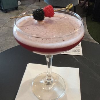 Sapphire Lounge - Jetset Berry - Airport Lounges Near Me - Phoenix, Arizona Sapphire Lounge - Jetset Berry - Airport Lounges Near Me - Phoenix, Arizona