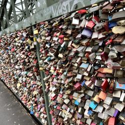 Love Locks auf der Hohenzollernbrücke
