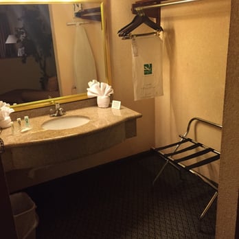 Quality Inn & Suites - Hotels Near Me - Lufkin, Texas Quality Inn & Suites - Hotels Near Me - Lufkin, Texas