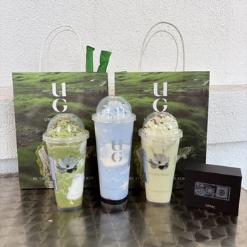 UG Tea - Matcha cookie smoothie (usually topped with a biscuit but not this time), blueberry blizzard, honeydew milk tea, genic mini camera - Bubble Tea Near Me - Milpitas, California UG Tea - Matcha cookie smoothie (usually topped with a biscuit but not this time), blueberry blizzard, honeydew milk tea, genic mini camera - Bubble Tea Near Me - Milpitas, California