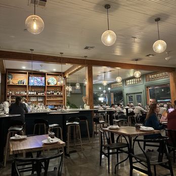 Dovetail Pizza - Pizza Near Me - Austin, Texas