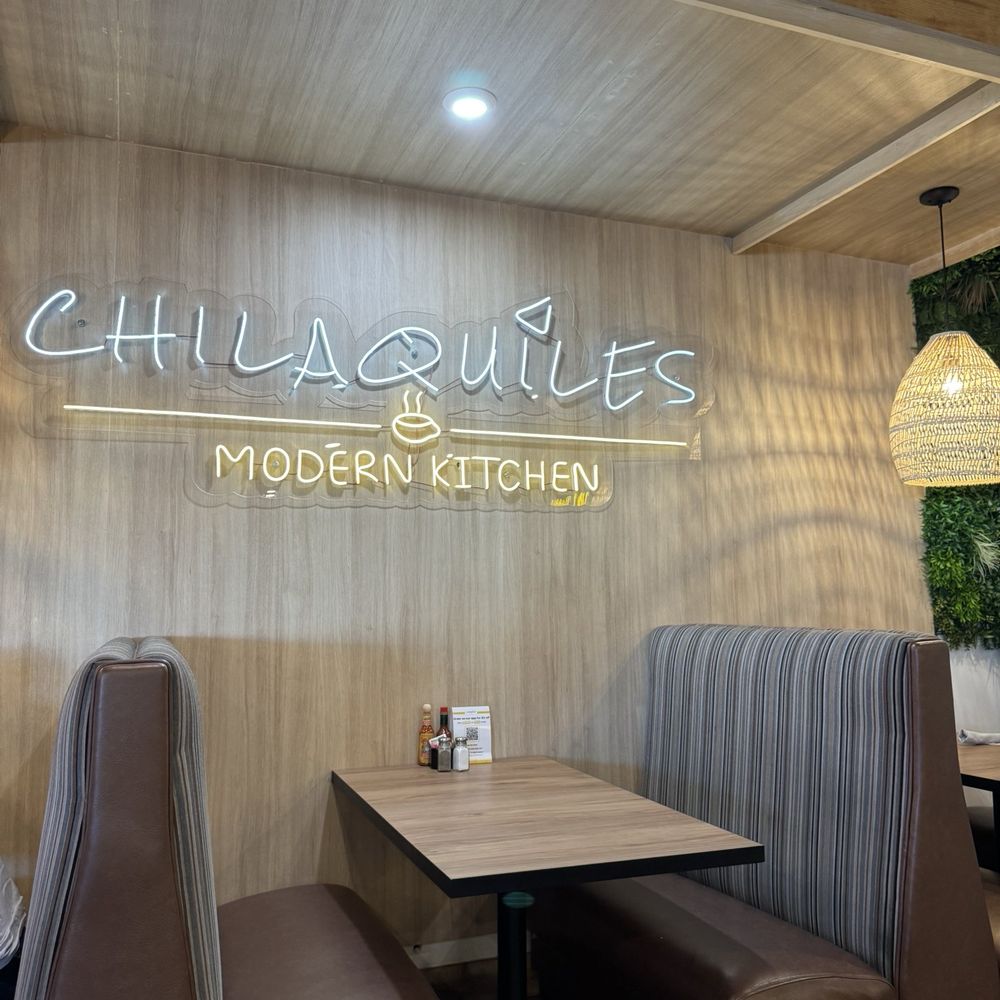 Chilaquiles Modern Kitchen - Decor - Mexican Near Me - Mesa, Arizona Chilaquiles Modern Kitchen - Decor - Mexican Near Me - Mesa, Arizona