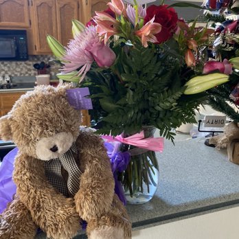 Plaxia Care - Flower from families! - Assisted Living Facilities Near Me - Las Vegas, Nevada Plaxia Care - Flower from families! - Assisted Living Facilities Near Me - Las Vegas, Nevada
