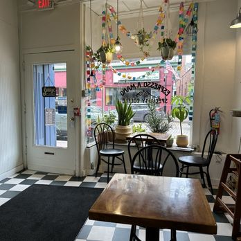 Espresso A Mano - Dormont - Inside cafe - Coffee & Tea Near Me - Pittsburgh, Pennsylvania Espresso A Mano - Dormont - Inside cafe - Coffee & Tea Near Me - Pittsburgh, Pennsylvania