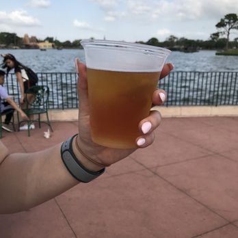 Epcot World Showcase - Beer from UK - Amusement Parks Near Me - Orlando, Florida
