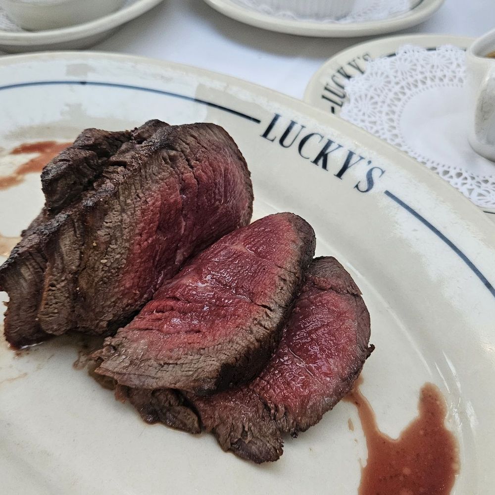 Lucky's - Malibu - Steakhouses Near Me - Malibu, California Lucky's - Malibu - Steakhouses Near Me - Malibu, California
