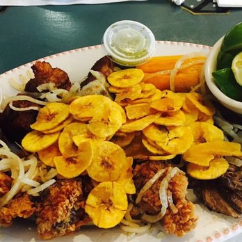El Pub - Appetizer Esoecial para Dos - Cuban Near Me - Miami, Florida El Pub - Appetizer Esoecial para Dos - Cuban Near Me - Miami, Florida