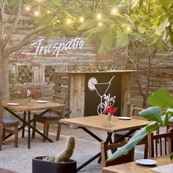 Traspatio - Dining area