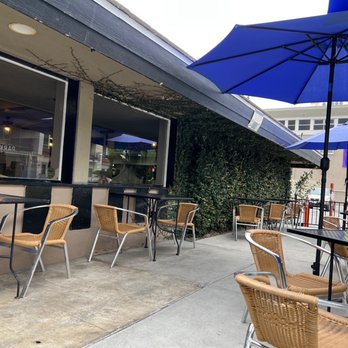 The Potholder Cafe - Outdoor patio - Breakfast & Brunch Near Me - Long Beach, California The Potholder Cafe - Outdoor patio - Breakfast & Brunch Near Me - Long Beach, California