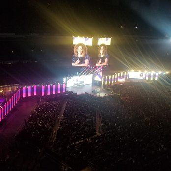 Caesars Superdome - Michelle Obama on stage in the Superdome during Essence Fest - Stadiums & Arenas Near Me - New Orleans, Louisiana Caesars Superdome - Michelle Obama on stage in the Superdome during Essence Fest - Stadiums & Arenas Near Me - New Orleans, Louisiana