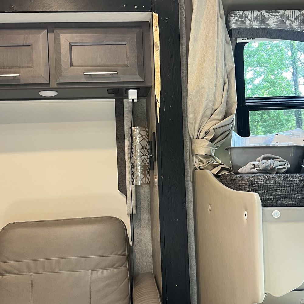 Missing 7' vertical trim/facial board