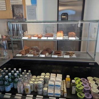 Blue Bottle Coffee - Coffee & Tea Near Me - Newport Beach, California Blue Bottle Coffee - Coffee & Tea Near Me - Newport Beach, California