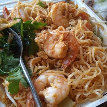 Nit's Cafe - Pad Thai. - Asian Fusion Near Me - Fort Bragg, California Nit's Cafe - Pad Thai. - Asian Fusion Near Me - Fort Bragg, California
