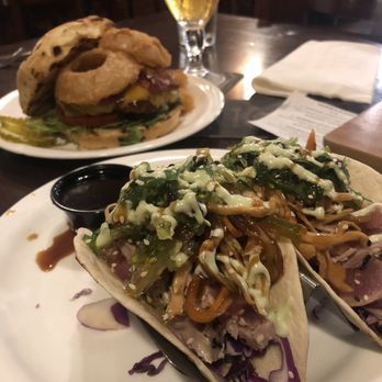 The Stein & Vine - Bars Near Me - Brandon, Florida