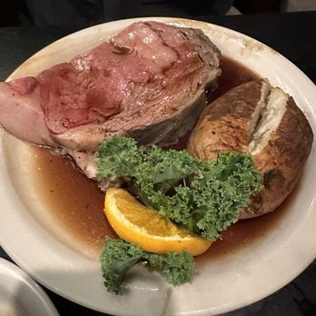 The Mill Street Grill - Prime Rib and baked potato - American Near Me - Staunton, Virginia