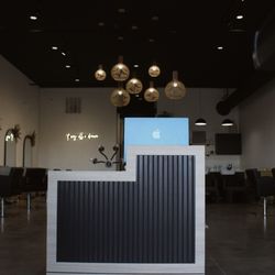 The Industry Color + Extension Bar