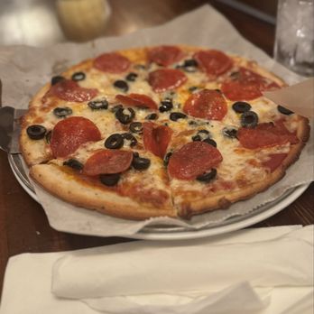 Pizza Heaven Bistro - GF pizza - Pizza Near Me - Phoenix, Arizona