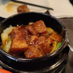 Shanghai Kitchen - Red braised pork belly