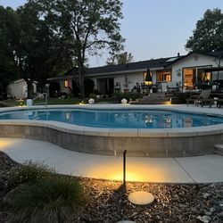 Guiton's Pool Center
