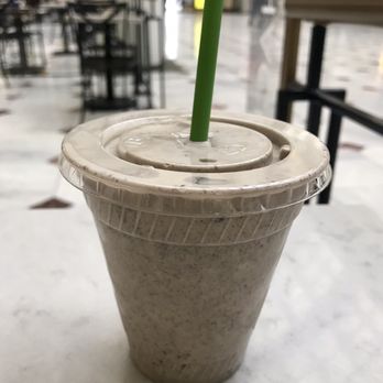 Shake Shack Union Station - Cookies n' cream milkshake - BOMB! - Burgers Near Me - Washington, DC, District of Columbia