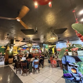 Oyo - Inside - Latin American Near Me - Pleasanton, California