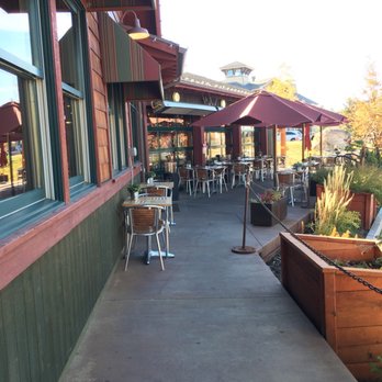 Ridge Cafe - Patio - Pizza Near Me - Draper, Utah