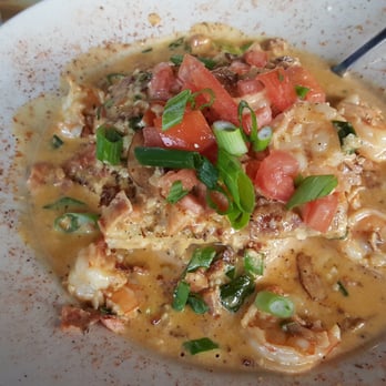 Beaches at Vilano - Sauteed shrimp with bacon and grits...VERY GOOD! - Seafood Near Me - St. Augustine, Florida