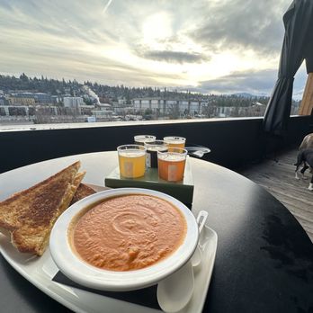 Ferment Brewing Company - Grilled cheese and tomato soup. - Brewpubs Near Me - Hood River, Oregon