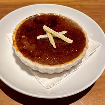 Scarlet Oak Tavern - Creme Brûlée - New American Near Me - Hingham, Massachusetts