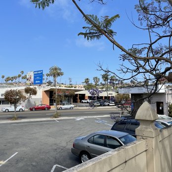 Jus' Poke - Small parking lot next door - Hawaiian Near Me - Redondo Beach, California Jus' Poke - Small parking lot next door - Hawaiian Near Me - Redondo Beach, California