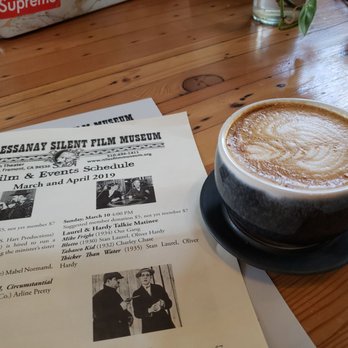 Devout Coffee - Coffee Roasteries Near Me - Fremont, California
