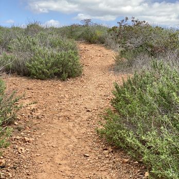 Rancho La Costa Ridgeline Trail - More rocks. - Hiking Near Me - Carlsbad, California Rancho La Costa Ridgeline Trail - More rocks. - Hiking Near Me - Carlsbad, California