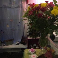 Lil' Floral Boutique on Main - Opening night inside Shoppe