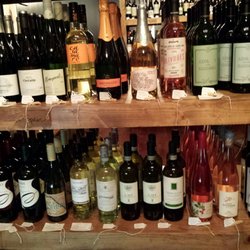 Uma Wine Merchant - Little boutique wine store