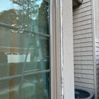 Window World of Chattanooga - windows are sitting buried in instead of sticking out enough to siding run to it. - Windows Installation Near Me - Chattanooga, Tennessee Window World of Chattanooga - windows are sitting buried in instead of sticking out enough to siding run to it. - Windows Installation Near Me - Chattanooga, Tennessee