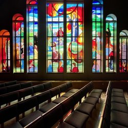 Wisconsin Lutheran Chapel-Wels - Stained glass