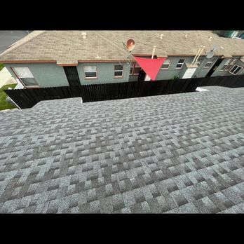 L.A.  Roofing - Roofing Near Me
