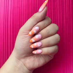 Gina's Nail Spa - By Linh