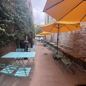 HomeState - Outdoor seating - Tex-Mex Near Me - Los Angeles, California HomeState - Outdoor seating - Tex-Mex Near Me - Los Angeles, California