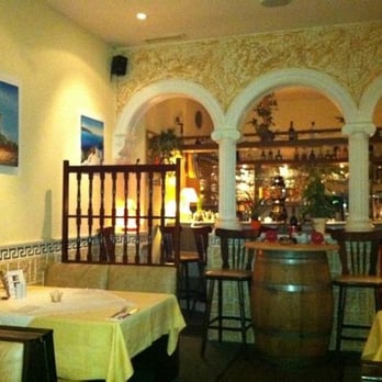 Taverna Akropolis - Greek Near Me - Wedel, SH