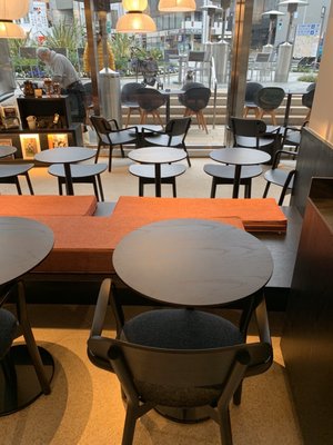 Roppongi Tsutaya Books by null