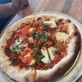 Monkeypod Kitchen - margarita pizza - Tacos Near Me - Honolulu, Hawaii Monkeypod Kitchen - margarita pizza - Tacos Near Me - Honolulu, Hawaii