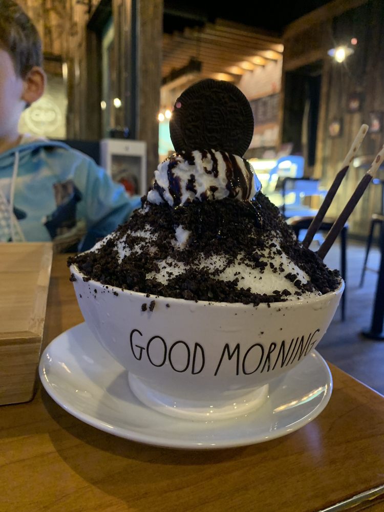 CAKE & DESSERT CAFE 26 Photos 8278 175 Street NW, Edmonton, Alberta