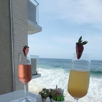 Splashes Restaurant - Mimosas with a view! - New American Near Me - Laguna Beach, California