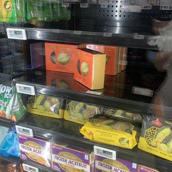 H Mart - Kaka’ako - Durian!! - Grocery Near Me - Honolulu, Hawaii