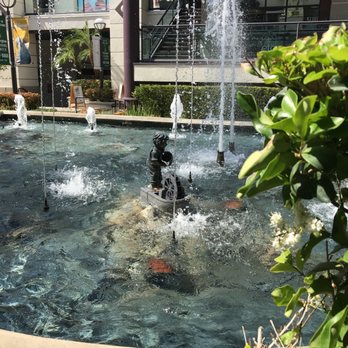 Encino Commons - Local Services Near Me - Encino, California Encino Commons - Local Services Near Me - Encino, California