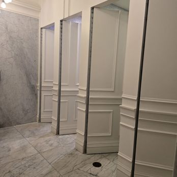 Casa Loma - Museums Near Me - Toronto, Ontario