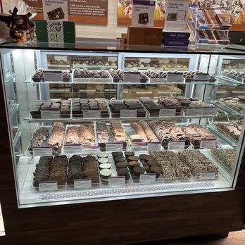 ColdStone Creamery - Ice Cream & Frozen Yogurt Near Me - Chandler, Arizona